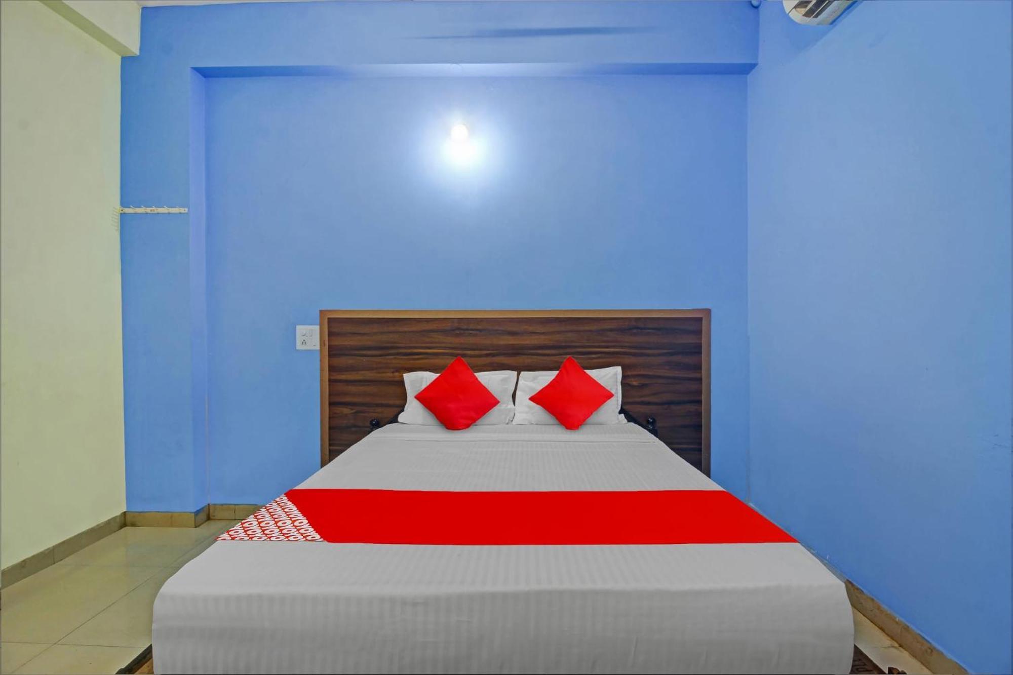 Hotel O Satya Inn Karimnagar Экстерьер фото